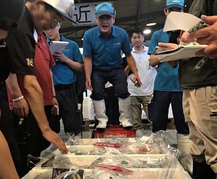 侃天下日本恢复商业捕鲸三年鲸肉交易价再创新高(图6)