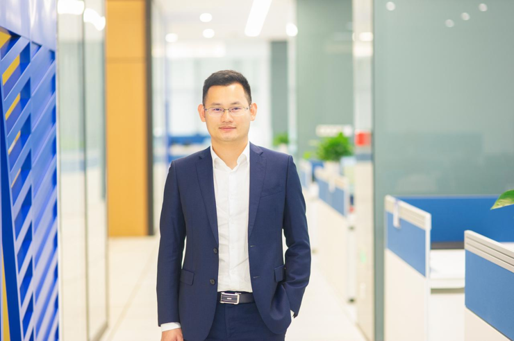 获头部手机厂青睐艾聆科技端侧AI驶入亿级航道丨鲸犀专访