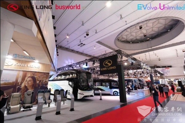 进化无限 美好出行 金龙客车凭什么聚焦全球目光？