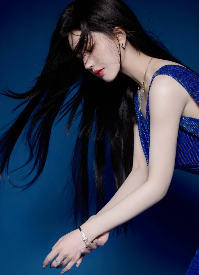 在丈夫面前被侵犯修空调视频（中国）IOS安卓版手机APP官网下载V